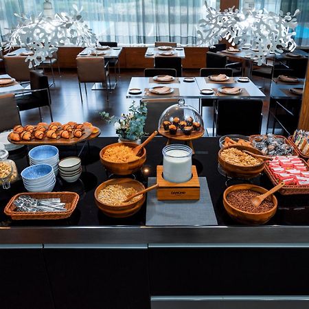Hotel Ciudad De Мостолес Екстер'єр фото