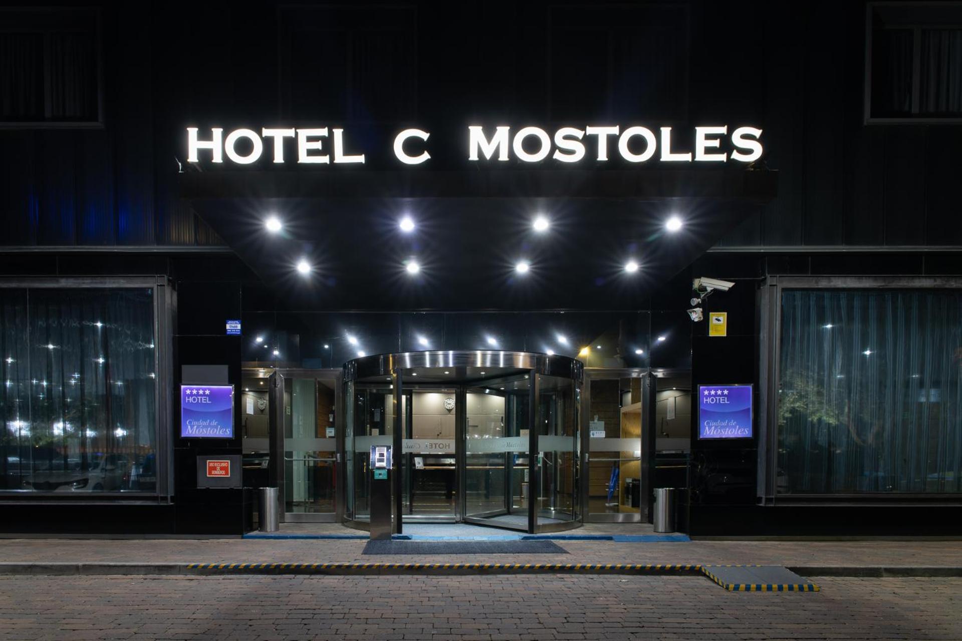 Hotel Ciudad De Мостолес Екстер'єр фото